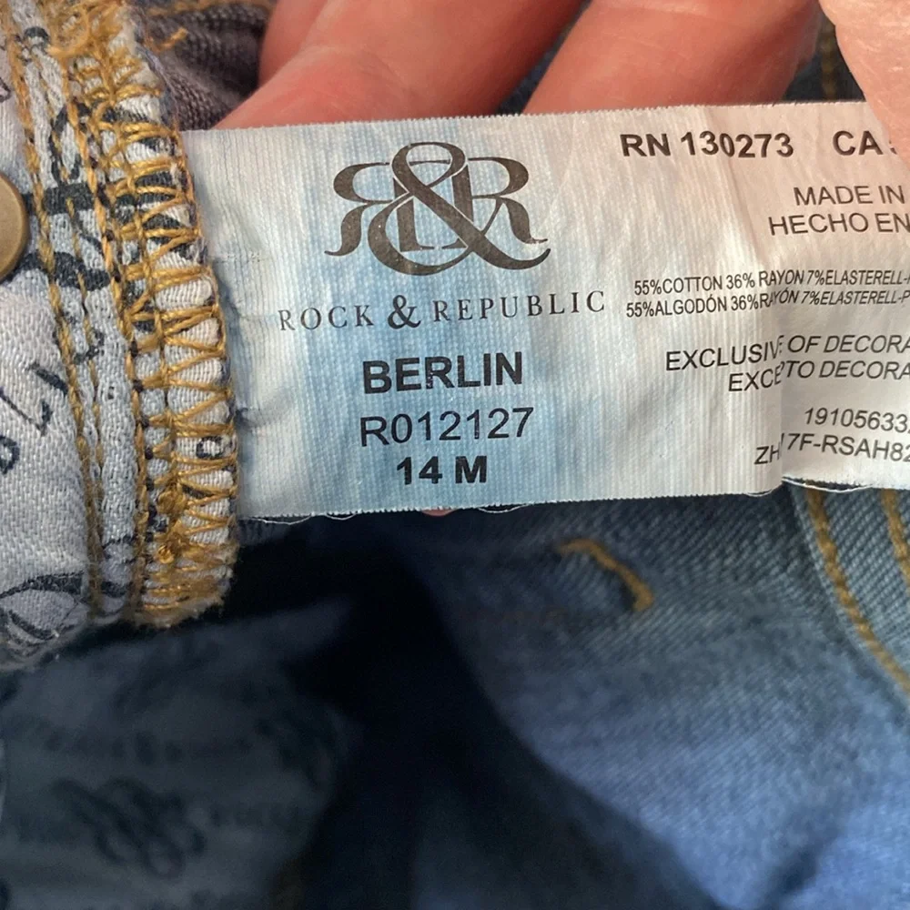 Rock & Rebublic Berlin skinny stretch denim Jean darker wash 5 pocket,  size 14 - Picture 6 of 8